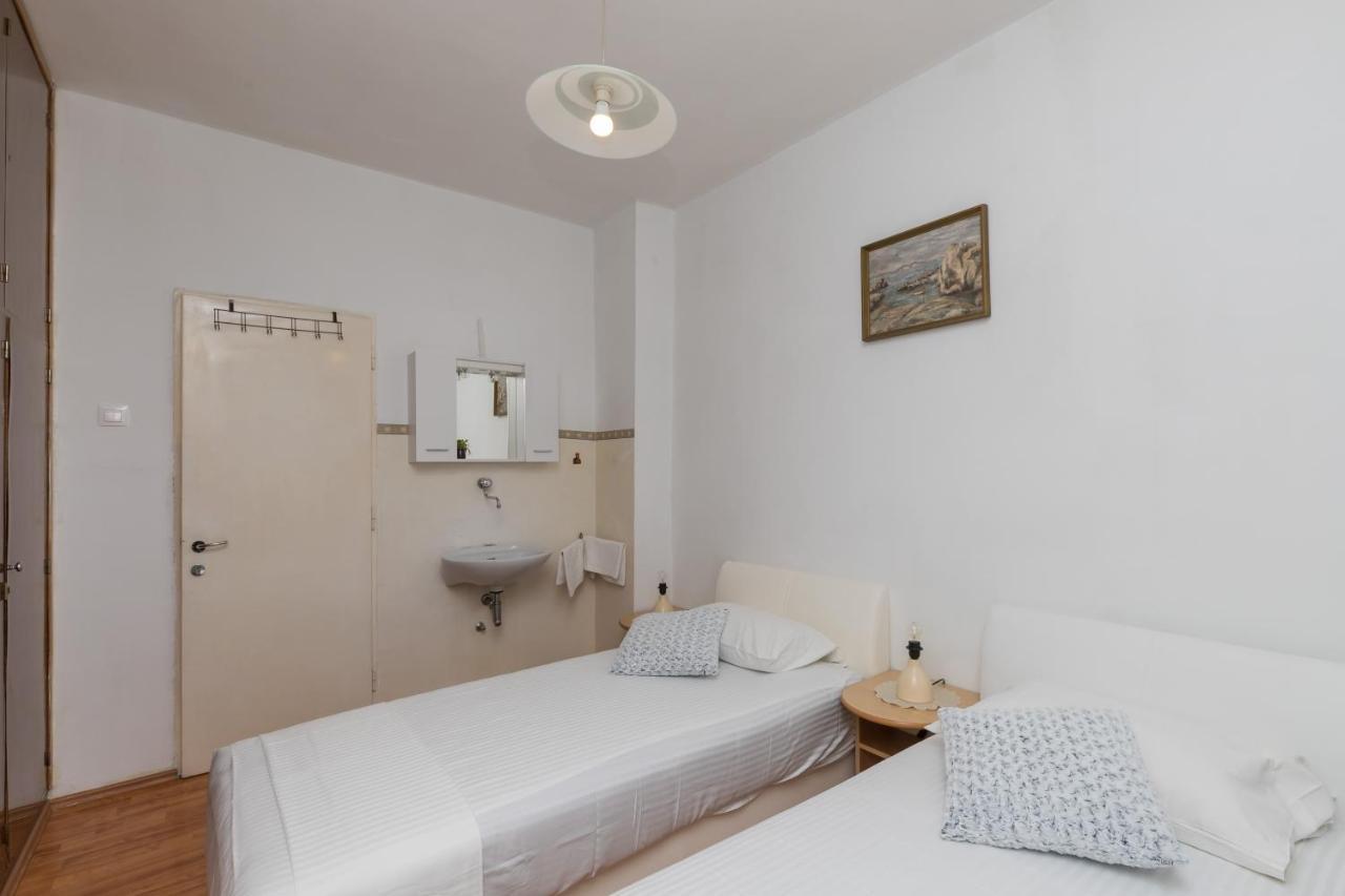 Guest House Bradas ดูบรอฟนิก ภายนอก รูปภาพ