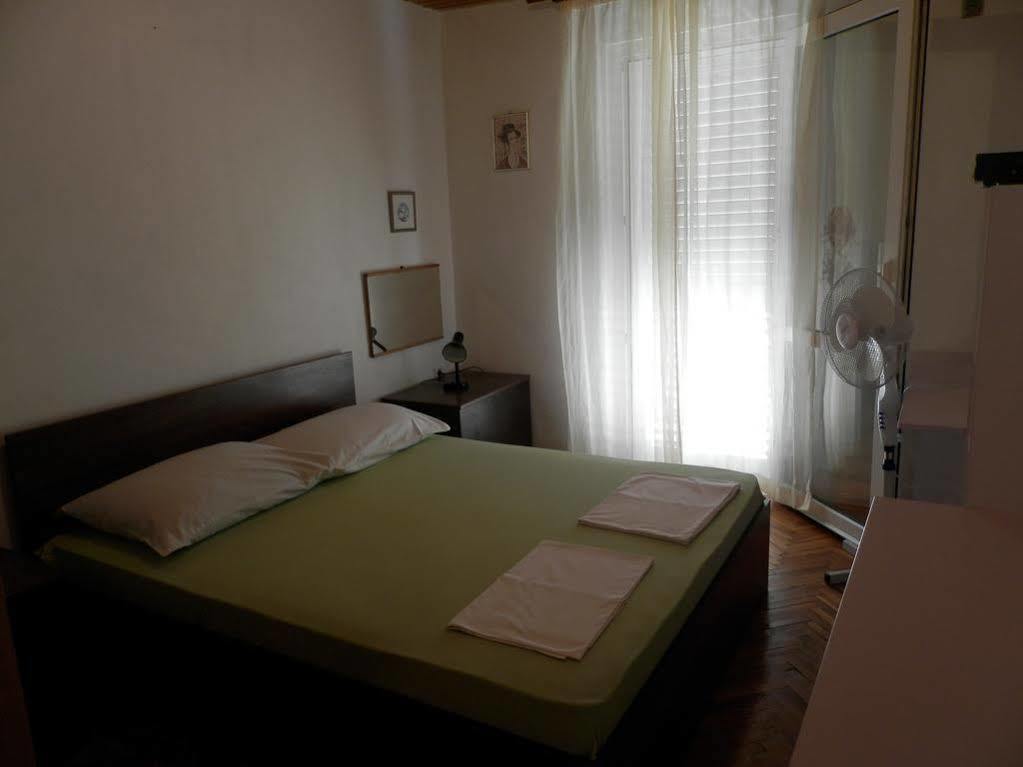 Guest House Bradas ดูบรอฟนิก ภายนอก รูปภาพ